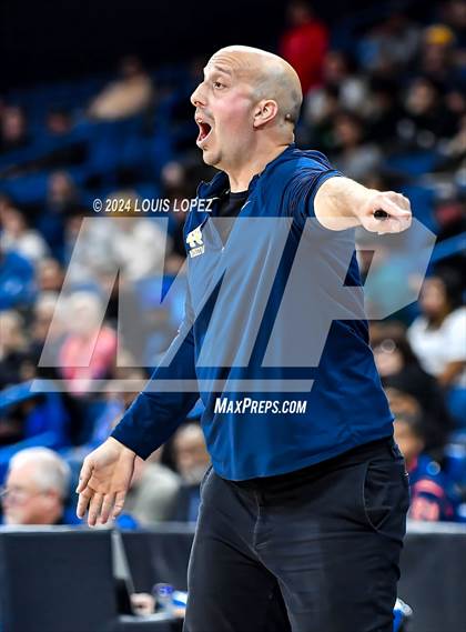 Thumbnail 1 in Windward vs. Notre Dame (SO) (CIF SS DIV 1 Championship) photogallery.
