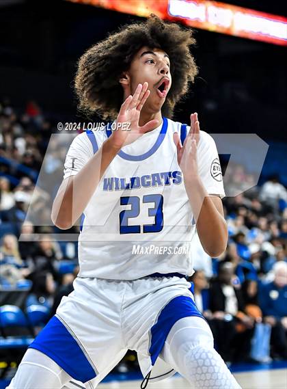 Thumbnail 3 in Windward vs. Notre Dame (SO) (CIF SS DIV 1 Championship) photogallery.