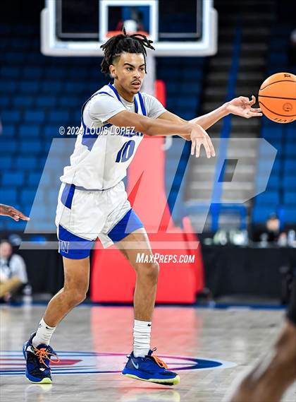 Thumbnail 2 in Windward vs. Notre Dame (SO) (CIF SS DIV 1 Championship) photogallery.