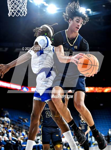Thumbnail 1 in Windward vs. Notre Dame (SO) (CIF SS DIV 1 Championship) photogallery.
