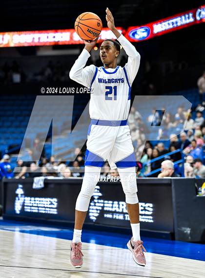 Thumbnail 3 in Windward vs. Notre Dame (SO) (CIF SS DIV 1 Championship) photogallery.