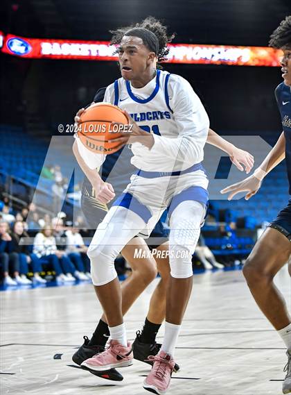 Thumbnail 2 in Windward vs. Notre Dame (SO) (CIF SS DIV 1 Championship) photogallery.