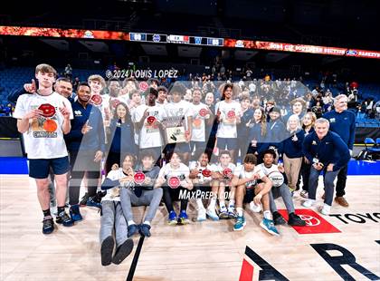 Thumbnail 1 in Windward vs. Notre Dame (SO) (CIF SS DIV 1 Championship) photogallery.