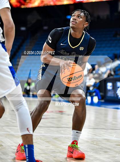 Thumbnail 1 in Windward vs. Notre Dame (SO) (CIF SS DIV 1 Championship) photogallery.