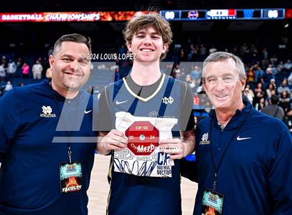 Thumbnail 1 in Windward vs. Notre Dame (SO) (CIF SS DIV 1 Championship) photogallery.