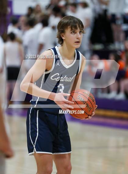 Thumbnail 2 in Central Columbia vs. Danville (PIAA District IV 4A Quarterfinal) photogallery.