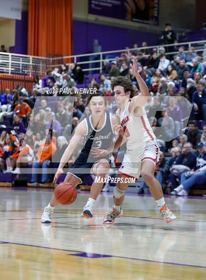 Thumbnail 1 in Central Columbia vs. Danville (PIAA District IV 4A Quarterfinal) photogallery.