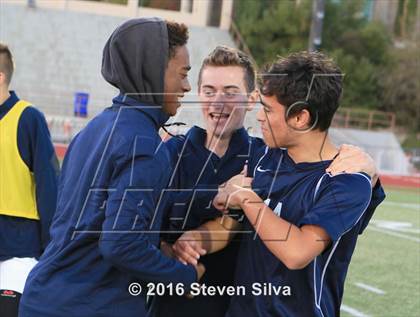 Thumbnail 2 in Cathedral Catholic vs. Loyola (CIF SoCal Regional D1 Final) photogallery.