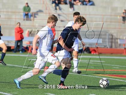 Thumbnail 2 in Cathedral Catholic vs. Loyola (CIF SoCal Regional D1 Final) photogallery.