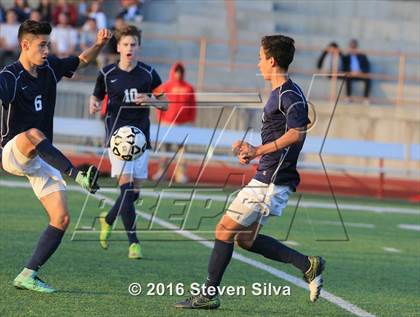 Thumbnail 1 in Cathedral Catholic vs. Loyola (CIF SoCal Regional D1 Final) photogallery.