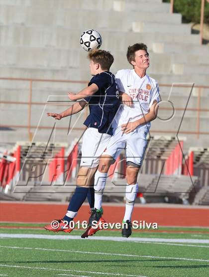Thumbnail 3 in Cathedral Catholic vs. Loyola (CIF SoCal Regional D1 Final) photogallery.