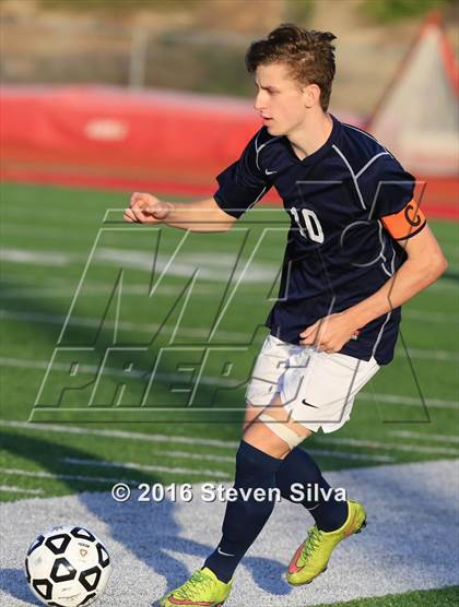 Thumbnail 2 in Cathedral Catholic vs. Loyola (CIF SoCal Regional D1 Final) photogallery.