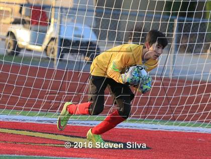 Thumbnail 3 in Cathedral Catholic vs. Loyola (CIF SoCal Regional D1 Final) photogallery.