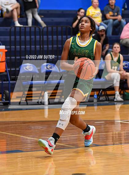 Thumbnail 2 in Snook vs Lexington photogallery.