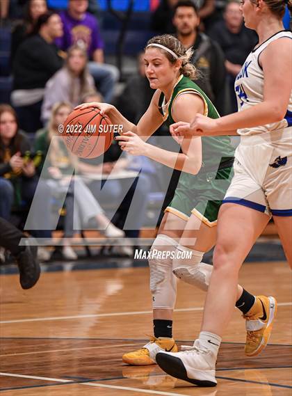Thumbnail 2 in Snook vs Lexington photogallery.