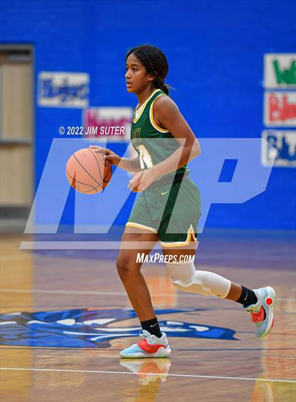Thumbnail 3 in Snook vs Lexington photogallery.
