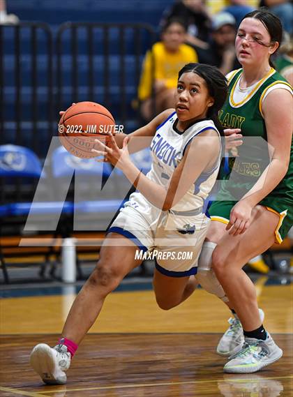 Thumbnail 3 in Snook vs Lexington photogallery.
