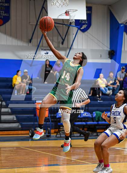 Thumbnail 2 in Snook vs Lexington photogallery.
