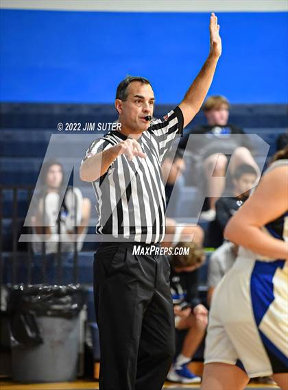 Thumbnail 1 in Snook vs Lexington photogallery.