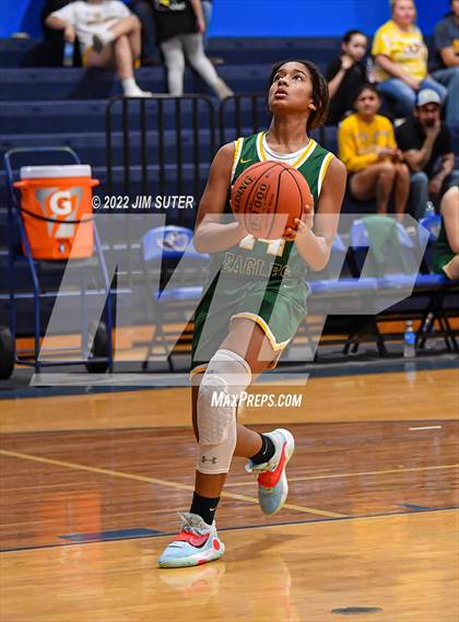 Thumbnail 3 in Snook vs Lexington photogallery.
