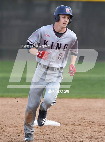 Thumbnail 3 in King @ Tustin photogallery.