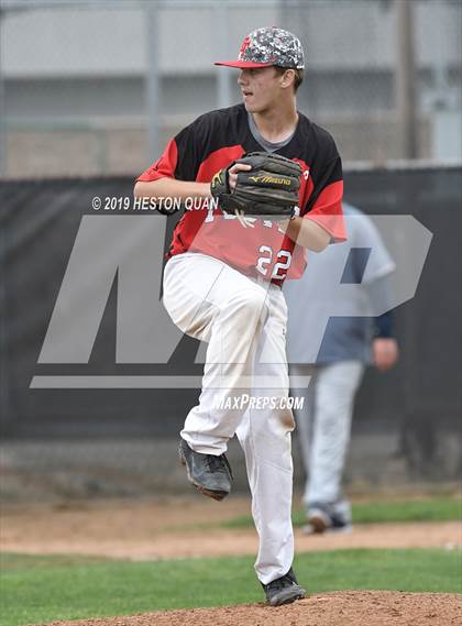 Thumbnail 3 in King @ Tustin photogallery.