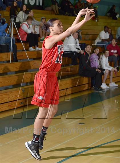 Thumbnail 2 in McClatchy vs. Antelope (Adidas Challenge) photogallery.