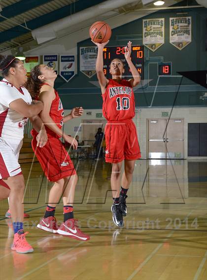 Thumbnail 3 in McClatchy vs. Antelope (Adidas Challenge) photogallery.