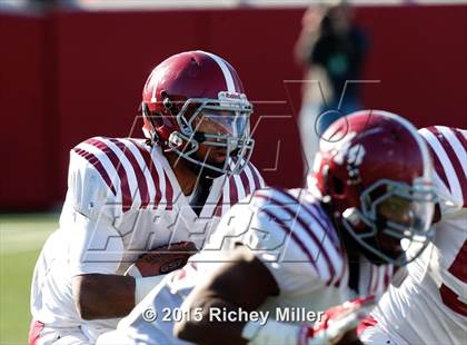 Thumbnail 1 in Pine Bluff vs. Greenwood (AAA 6A Final) photogallery.