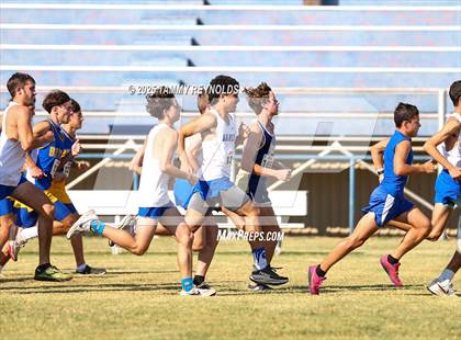Thumbnail 1 in UIL Cross Country 1A Region 3 District 17 Championship photogallery.