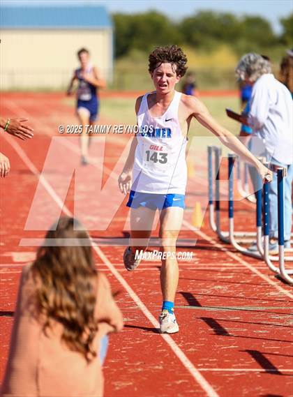 Thumbnail 3 in UIL Cross Country 1A Region 3 District 17 Championship photogallery.
