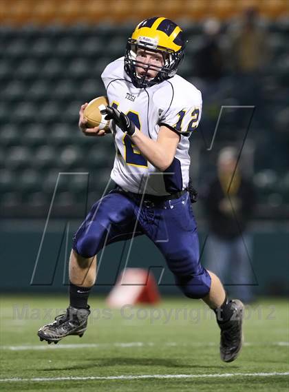 Thumbnail 1 in Tioga vs. Randolph (NYSPHSAA Class D Semifinal) photogallery.