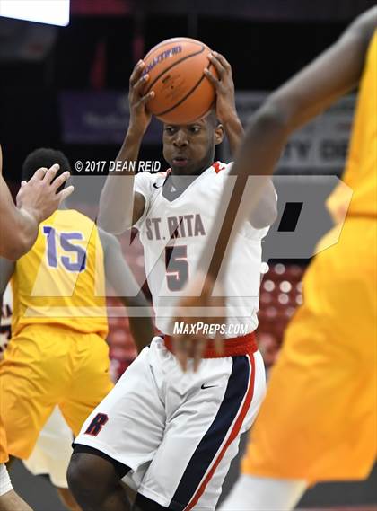 Thumbnail 3 in Bloomington vs. St. Rita (Chicago Elite Classic)  photogallery.