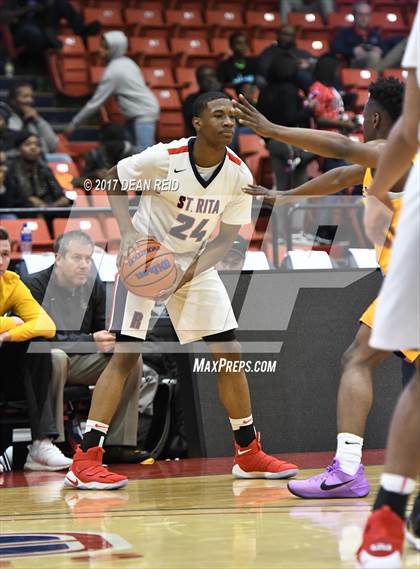 Thumbnail 3 in Bloomington vs. St. Rita (Chicago Elite Classic)  photogallery.