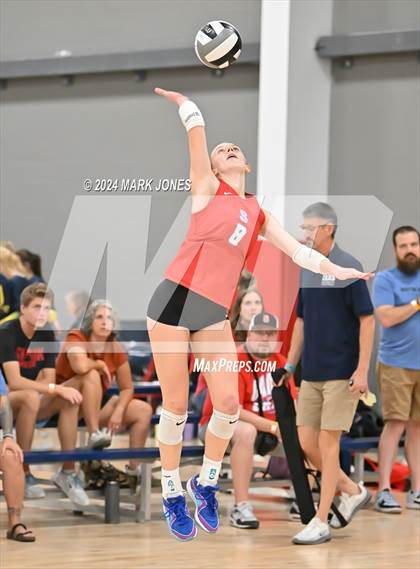 Thumbnail 3 in South Salem vs. Maricopa (Nike TOC Southwest) photogallery.