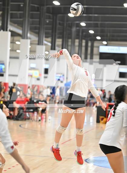 Thumbnail 1 in South Salem vs. Maricopa (Nike TOC Southwest) photogallery.