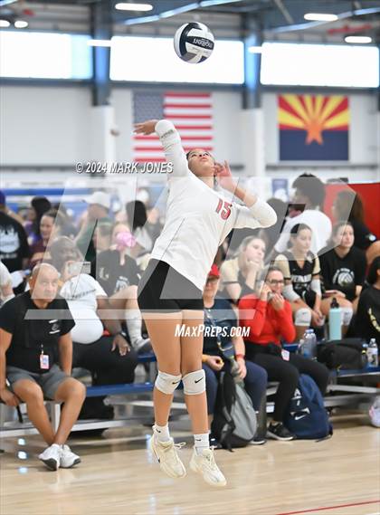 Thumbnail 3 in South Salem vs. Maricopa (Nike TOC Southwest) photogallery.