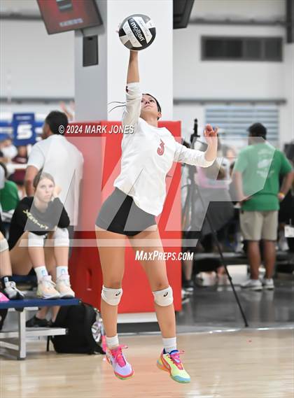 Thumbnail 1 in South Salem vs. Maricopa (Nike TOC Southwest) photogallery.