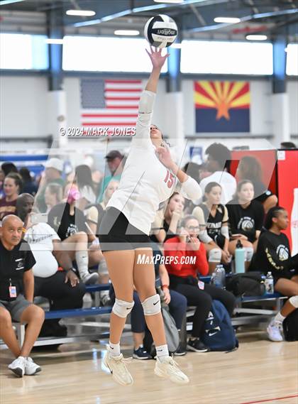 Thumbnail 1 in South Salem vs. Maricopa (Nike TOC Southwest) photogallery.