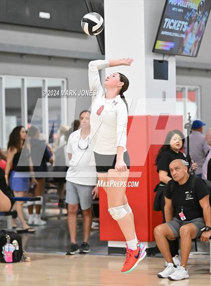 Thumbnail 3 in South Salem vs. Maricopa (Nike TOC Southwest) photogallery.