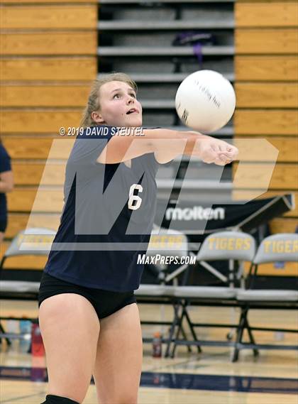 Thumbnail 1 in Pioneer @ Inderkum photogallery.