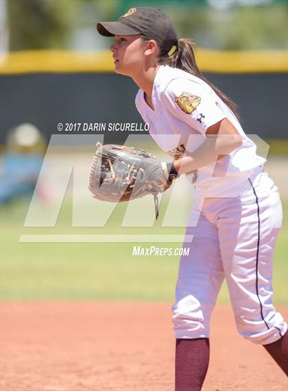 Thumbnail 2 in Empire vs. Winslow (AIA Division 3A Round 1 Playoff) photogallery.