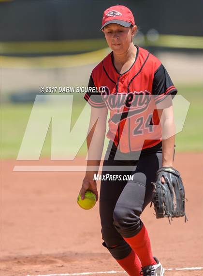 Thumbnail 3 in Empire vs. Winslow (AIA Division 3A Round 1 Playoff) photogallery.