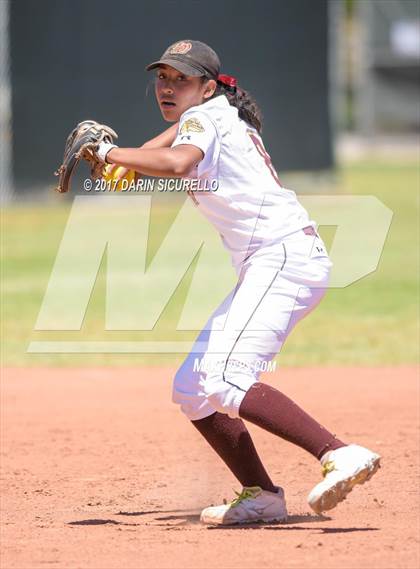 Thumbnail 3 in Empire vs. Winslow (AIA Division 3A Round 1 Playoff) photogallery.