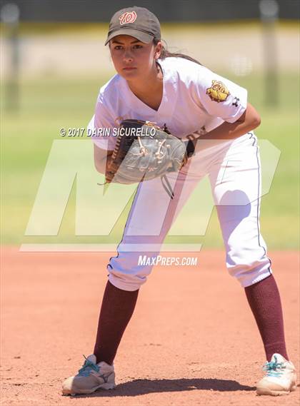 Thumbnail 2 in Empire vs. Winslow (AIA Division 3A Round 1 Playoff) photogallery.
