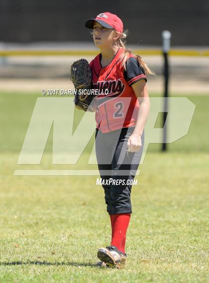 Thumbnail 2 in Empire vs. Winslow (AIA Division 3A Round 1 Playoff) photogallery.