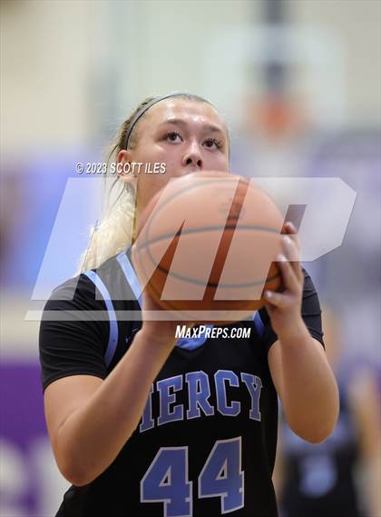 Thumbnail 2 in Mercy vs. Dublin Coffman (OGBR Classic in the City) photogallery.