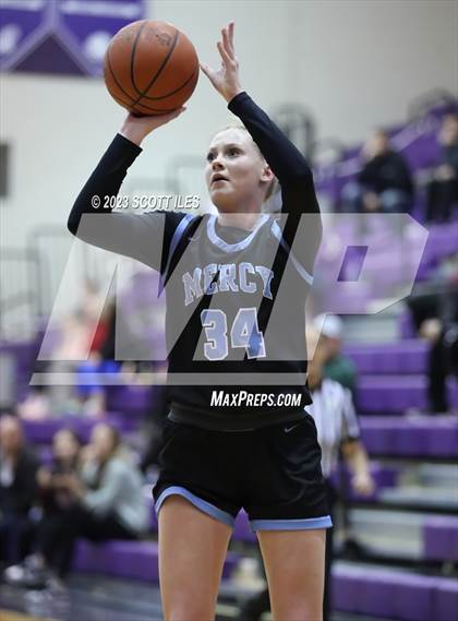 Thumbnail 3 in Mercy vs. Dublin Coffman (OGBR Classic in the City) photogallery.