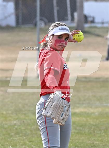 Thumbnail 2 in Mountain Ridge @ Riverton photogallery.