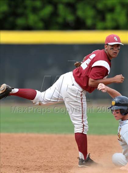 Thumbnail 3 in Notre Dame vs. Palm Beach Central (Anderson Bat National Classic) photogallery.